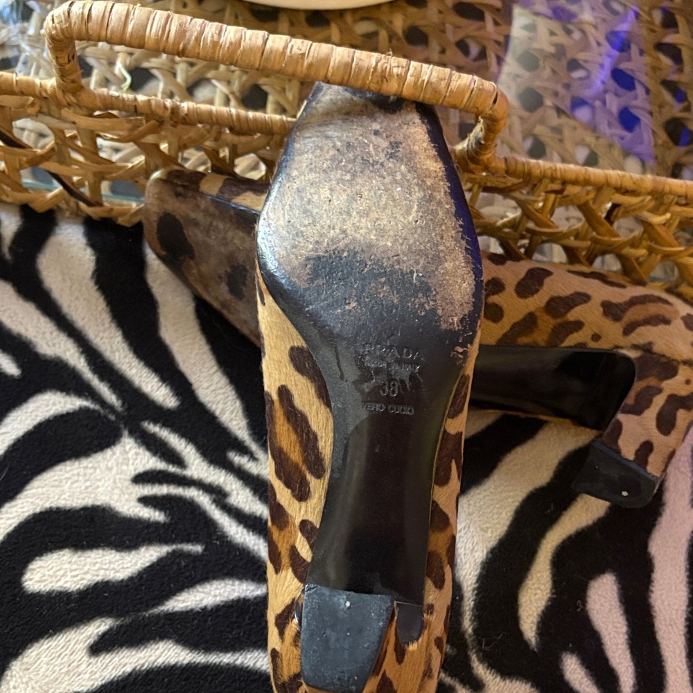 Prada Leopard Print Heels with Buckle - Picture 5 of 5